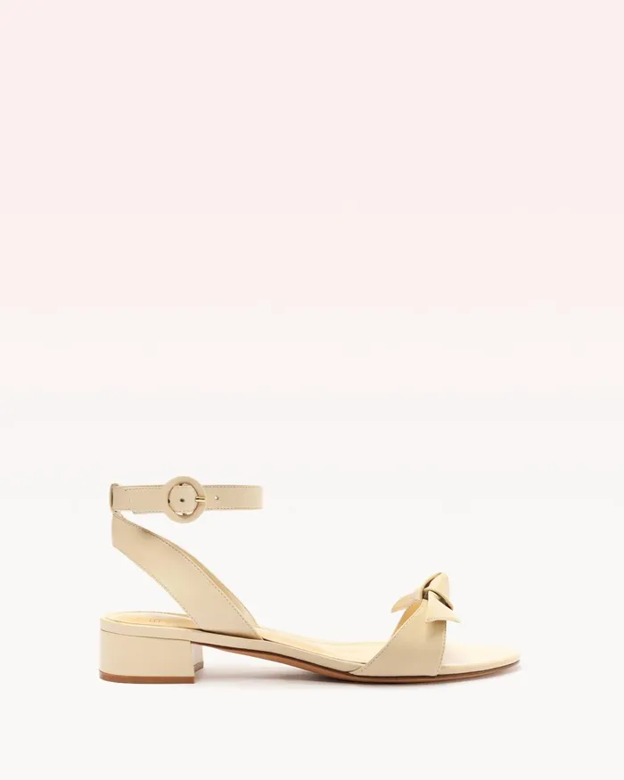 Clarita 30 Eggshell Sandal Eggshell Women Alexandre Birman Sandals