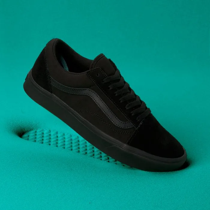 Classics Shoes Men Vans ComfyCush Old Skool Blackblack