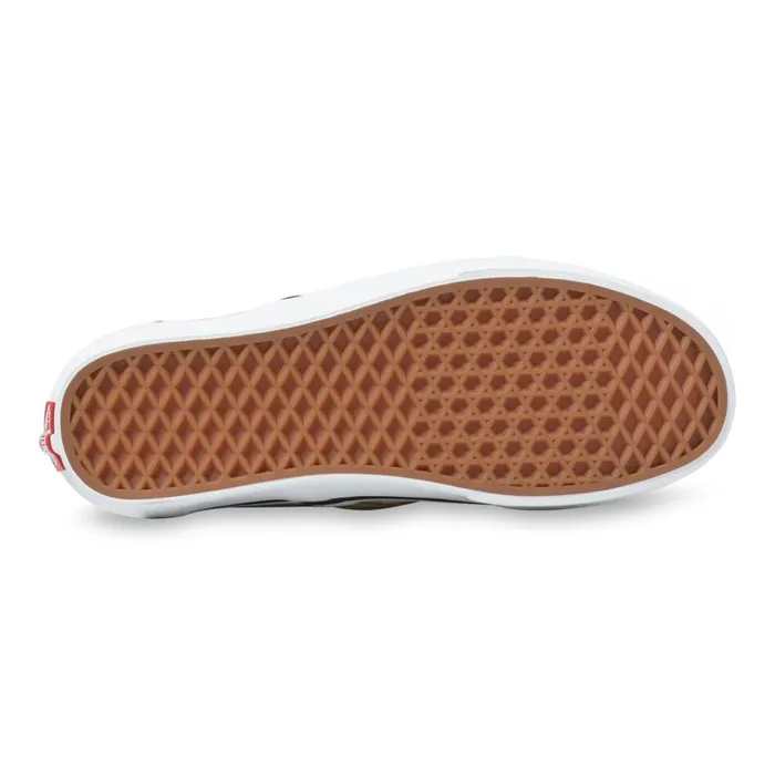 Classics Shoes MenWomen Vans Checkerboard Classic SlipOn Cornstalktrue White Classics Shoes MenWomen Vans Checkerboard Classic SlipOn Cornstalktrue White