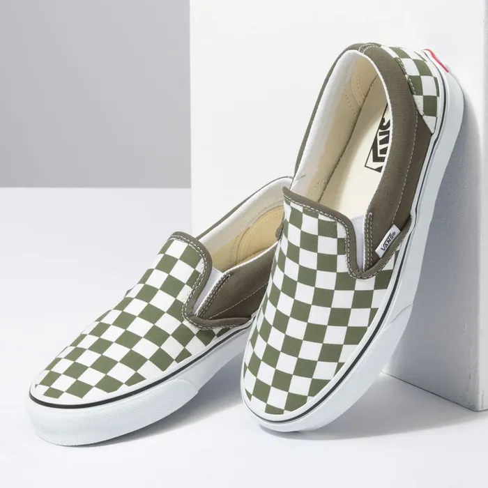 Classics Shoes MenWomen Vans Checkerboard Classic SlipOn Grape Leaftrue White Classics Shoes MenWomen Vans Checkerboard Classic SlipOn Grape Leaftrue White