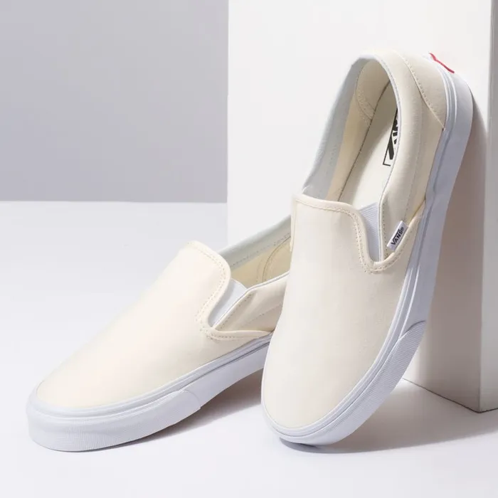 Classics Shoes Women Vans SlipOn White Classics Shoes Women Vans SlipOn White