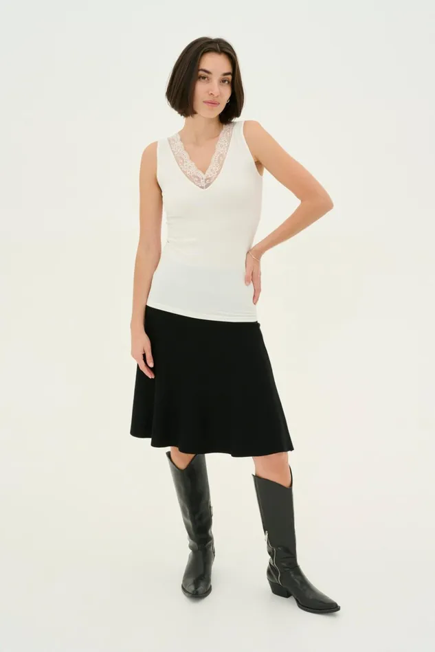 CULTURE Tops and TShirts CUcamilla Tshirt Spring Gardenia 8211 Women