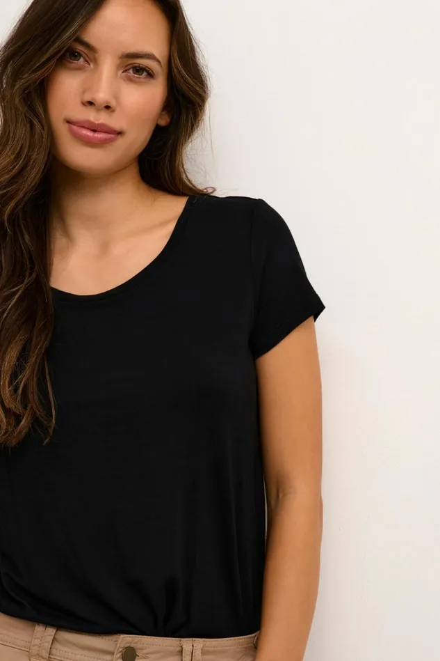 CULTURE Tops and TShirts CUpoppy Tshirt Black 8211 Women
