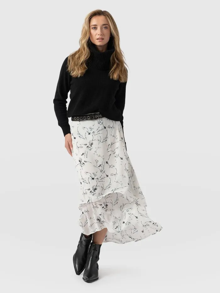 Etta Layered Skirt 8211 White Floral White Floral Women Saint And Sofia Skirts Etta Layered Skirt 8211 White Floral White Floral Women Saint And Sofia Skirts