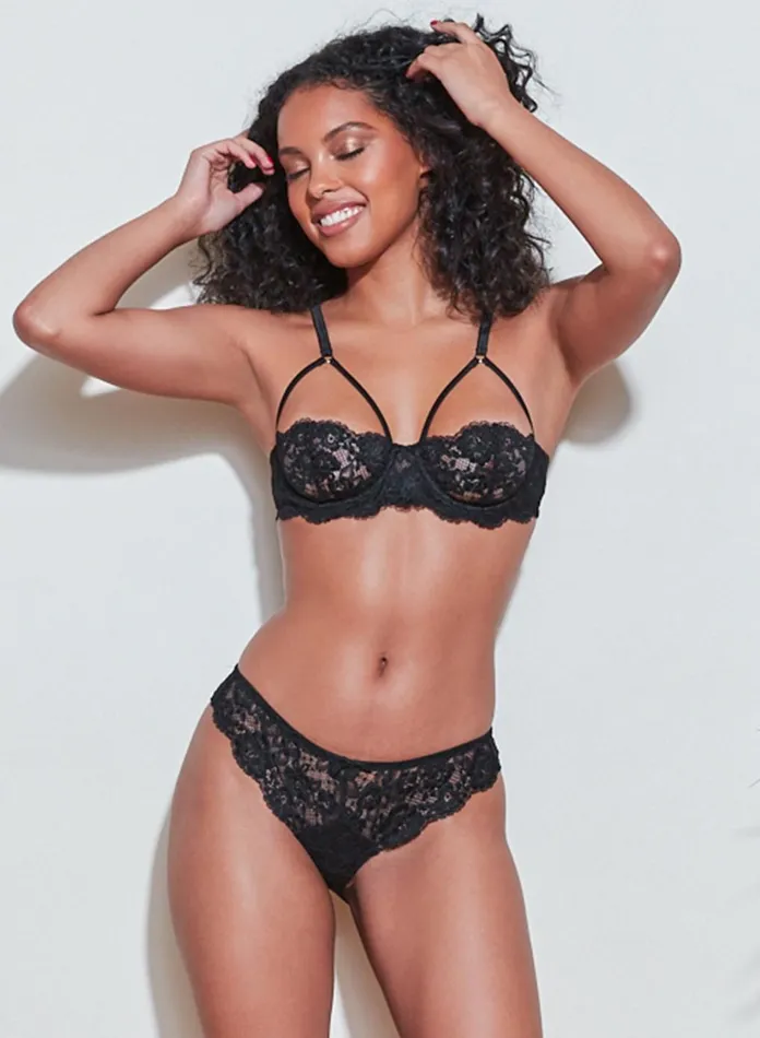 Fleur Du Mal Bras Women Foxy Lace Half Cup Bra Black Fleur Du Mal Bras Women Foxy Lace Half Cup Bra Black