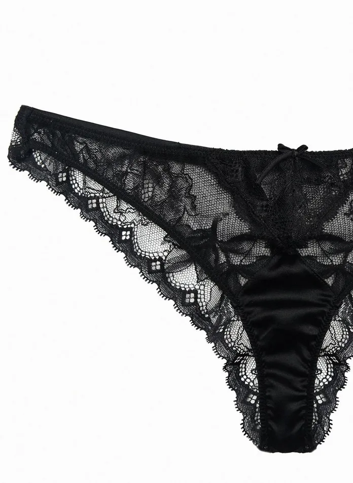 Fleur Du Mal Panties and Garters Women Gardenia Lace Tanga Black Fleur Du Mal Panties and Garters Women Gardenia Lace Tanga Black