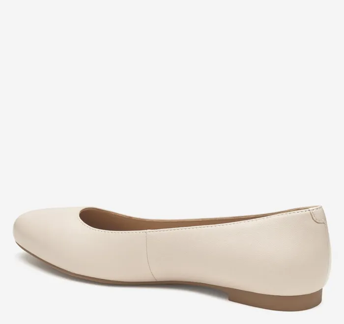 JohnstonandMurphy Mules and Loafers Delanie Ballet Blush Glove Leather 8211 Women JohnstonandMurphy Mules and Loafers Delanie Ballet Blush Glove Leather 8211 Women