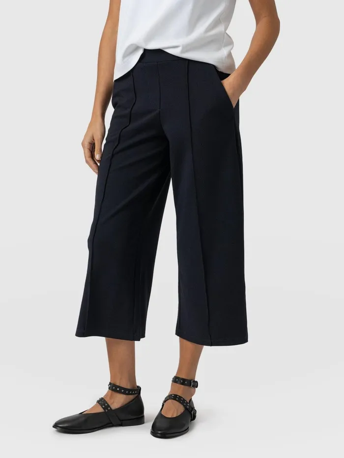 Keller Culotte 8211 Navy Navy Women Saint And Sofia Shorts