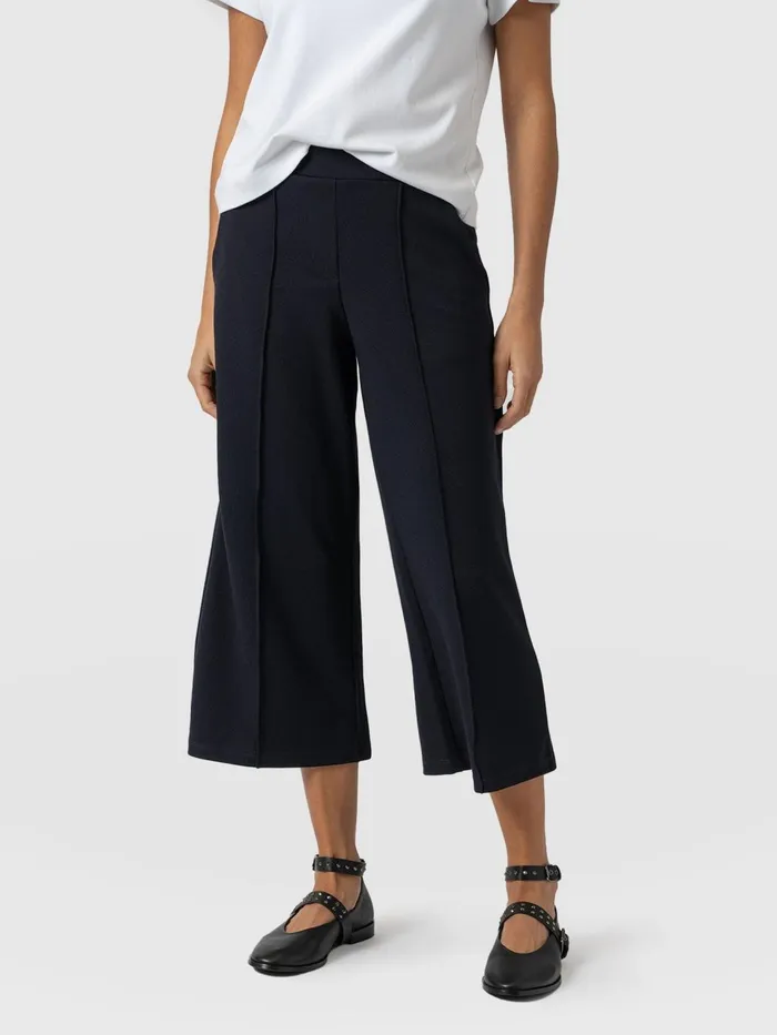 Keller Culotte 8211 Navy Navy Women Saint And Sofia Shorts