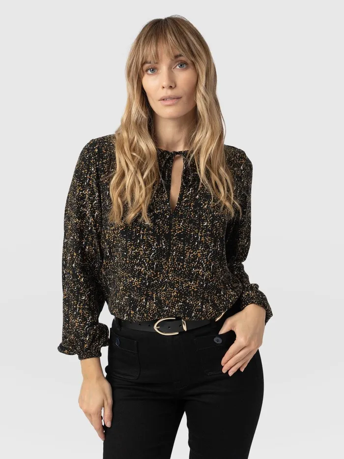 Kristen Blouse 8211 Ditsy Leopard Ditsy Leopard Women Saint And Sofia Blouses and Shirts Kristen Blouse 8211 Ditsy Leopard Ditsy Leopard Women Saint And Sofia Blouses and Shirts