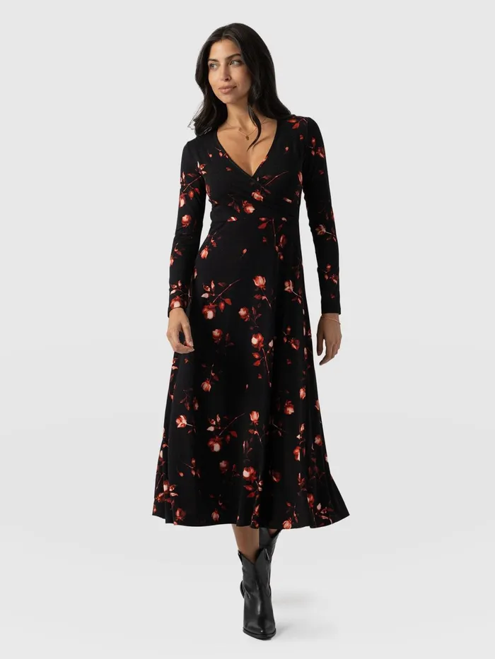 Maggie Wrap Midi Dress 8211 Dark Roses Dark Roses Women Saint And Sofia Dresses