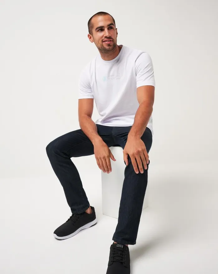 Men BURNLEY SLIDE SHOW TEE White TravisMathew Tees