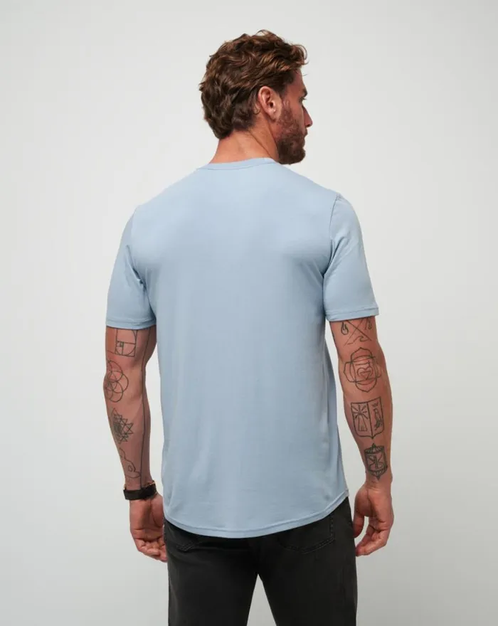 Men CLOUD CREW TEE Dusty Blue TravisMathew Tees