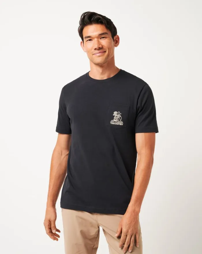 Men LOST CAVE POCKET TEE Black TravisMathew Tees