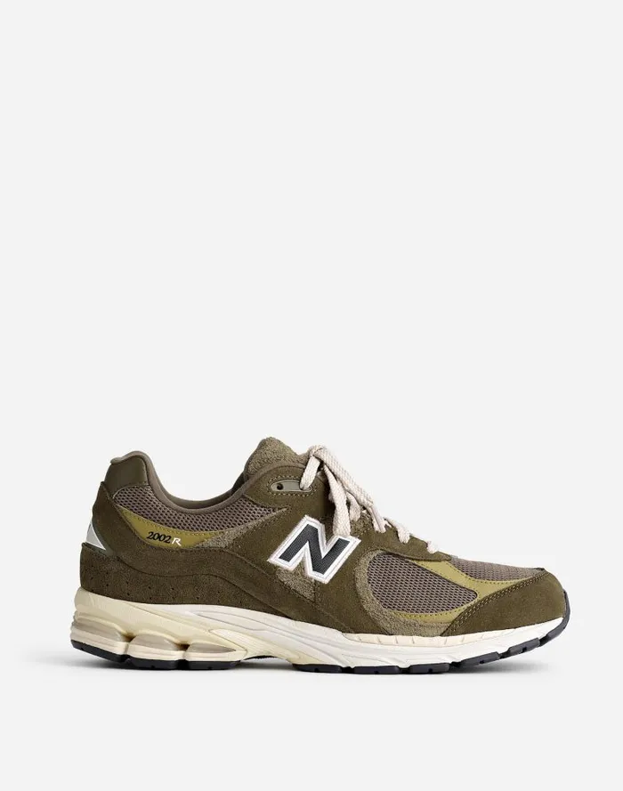 Men New Balance 2002R Sneakers Dark Moss Covert Green Madewell Sneakers