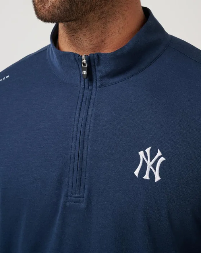 Men NEW YORK YANKEES TIME TO TAILGATE QUARTER ZIP Navy TravisMathew Quarter Zips