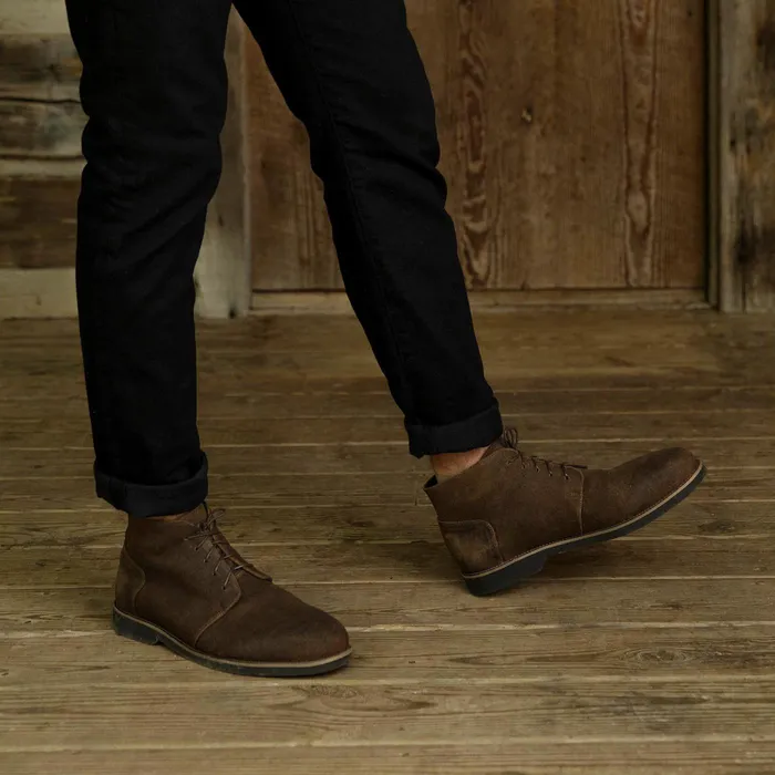 Men Nisolo Boots Daytripper Chukka Boot Waxed Brown