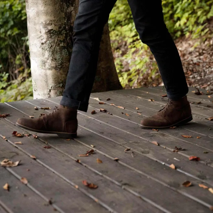 Men Nisolo Boots Daytripper Chukka Boot Waxed Brown