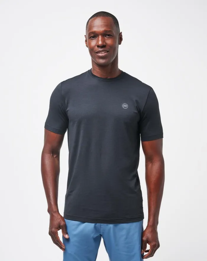 Men SCENIC VISTA ACTIVE TEE Black TravisMathew Tees