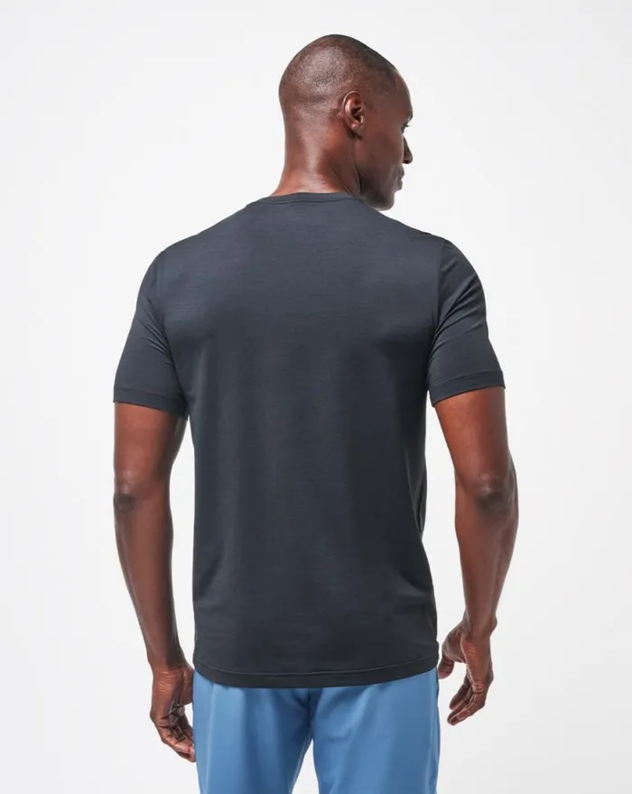 Men SCENIC VISTA ACTIVE TEE Black TravisMathew Tees