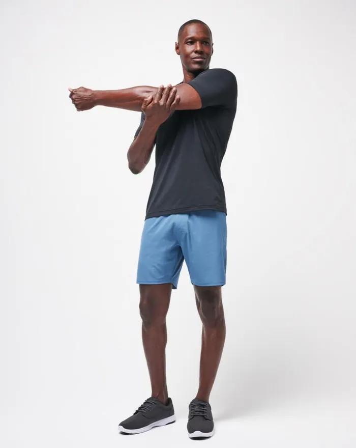 Men SCENIC VISTA ACTIVE TEE Black TravisMathew Tees