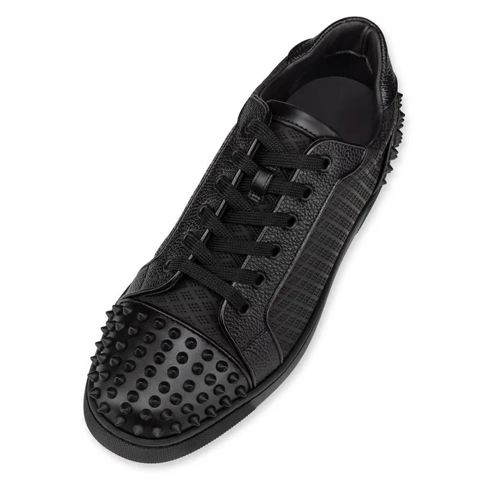 Men Seavaste 2 Sneakers 8211 Calf Leather And Spikes 8211 Black Black Christian Louboutin Low Top Sneakers