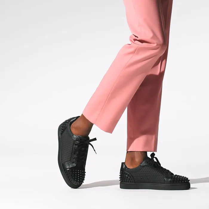 Men Seavaste 2 Sneakers 8211 Calf Leather And Spikes 8211 Black Black Christian Louboutin Low Top Sneakers