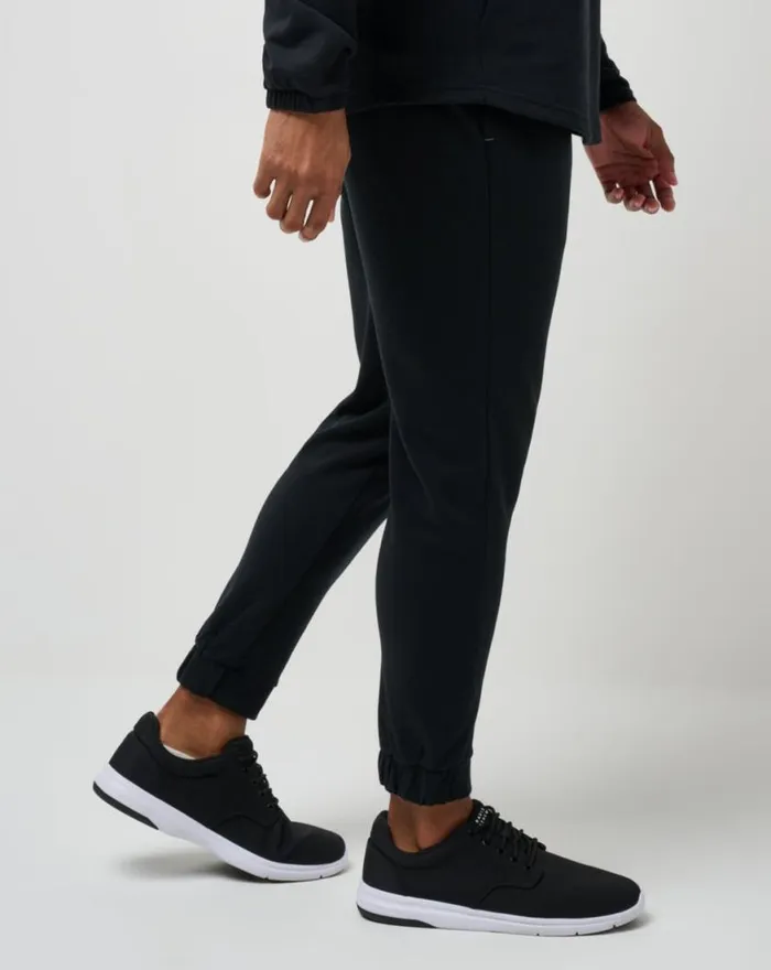 Men SIDESLIP JOGGER Black TravisMathew Pants