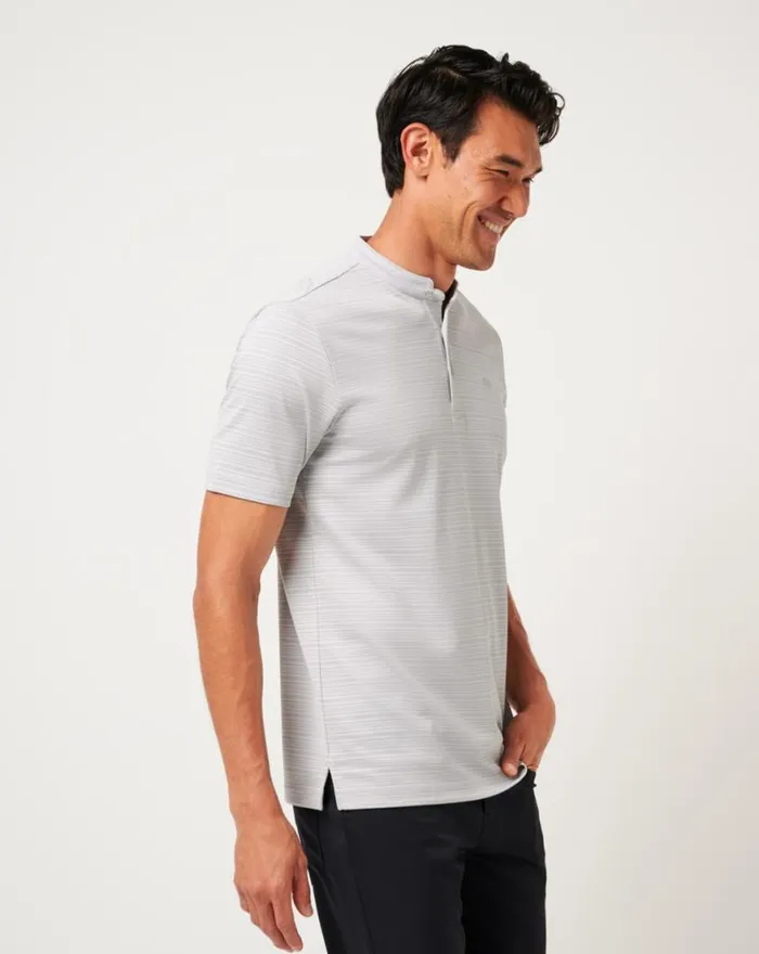 Men SUNNY DAYS AHEAD POLO Micro Chip TravisMathew Polos