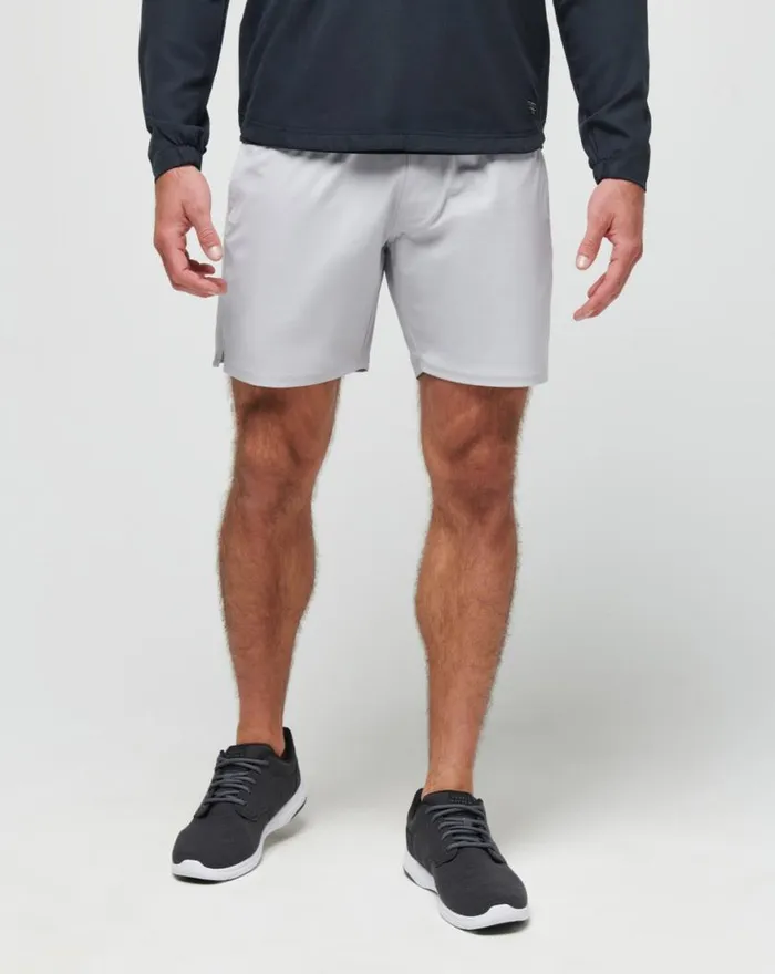 Men WANDERLUST EWAIST SHORT 75IN Micro Chip TravisMathew Shorts