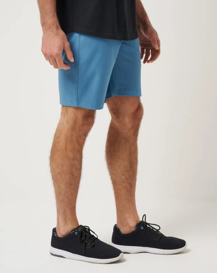 Men WANDERLUST SHORT 9IN Copen Blue TravisMathew Shorts
