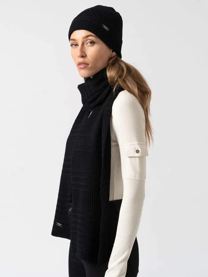 Merino Beanie 8211 Black Black Women Saint And Sofia Scarves and Hats