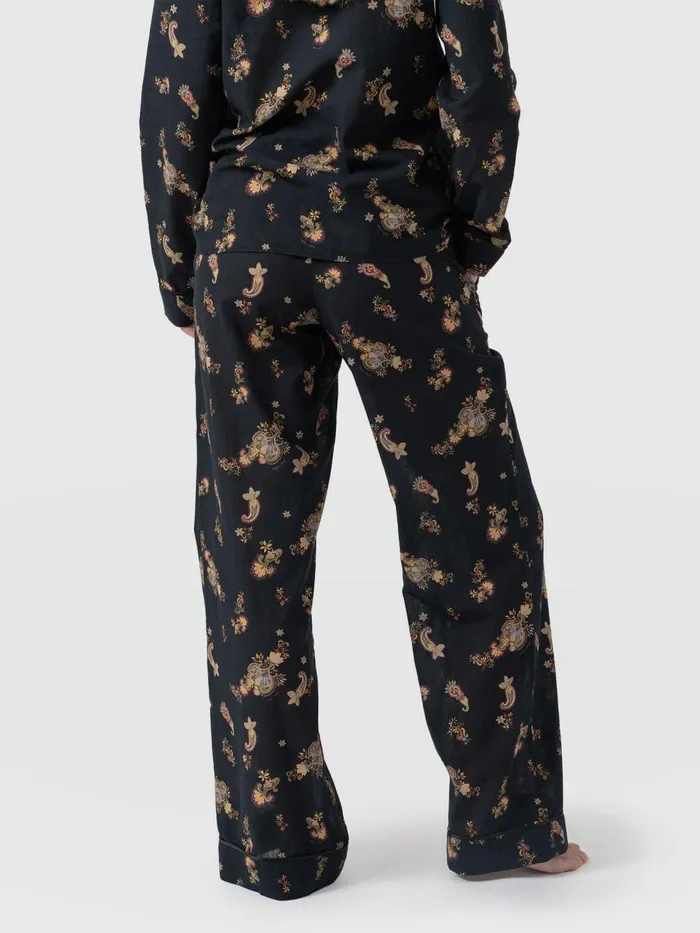 Norah Loungewear Set 8211 Black Paisley Black Paisley Women Saint And Sofia Blouses and Shirts