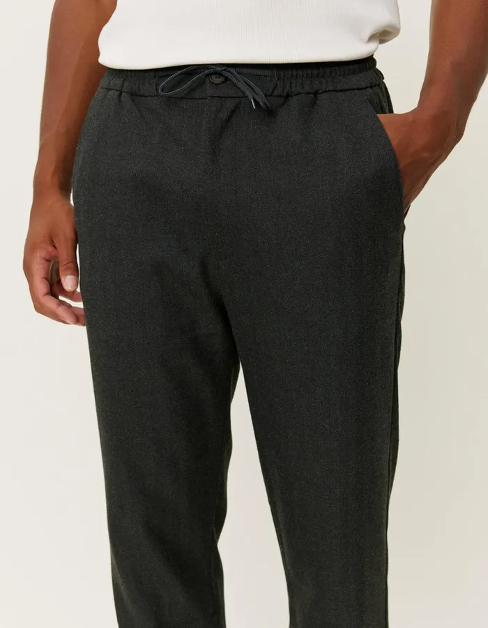 Pants Men Les Deux Como Herringbone Tapered Drawstring Pants 8211 CharcoalGrey Melange