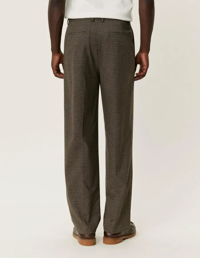 Pants Men Les Deux Reece Check Pleated Suit Pants 20 8211 Warm SandDark Navy Check