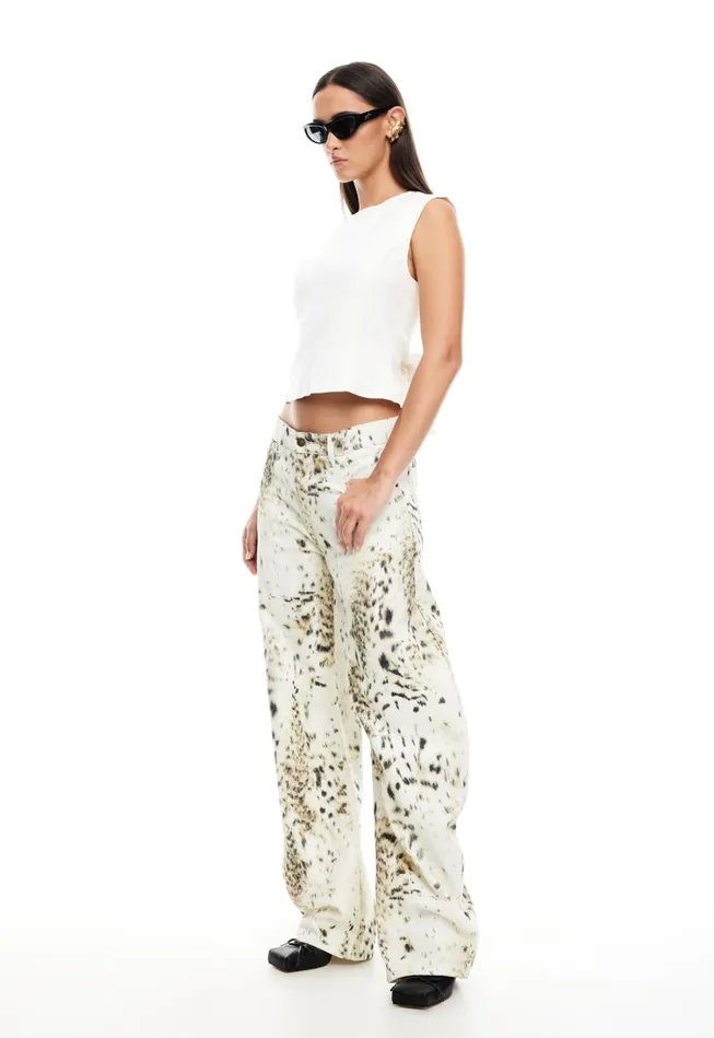 Pants Women Lioness Fashion HORSESHOE JEAN Snow Leopard Pants Women Lioness Fashion HORSESHOE JEAN Snow Leopard