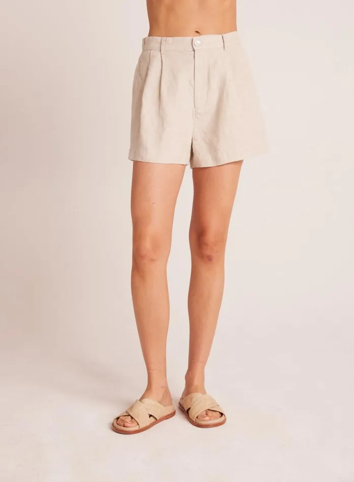 Pleat Front Trouser Short 8211 Linen Sand Women Bella Dahl Shorts Pleat Front Trouser Short 8211 Linen Sand Women Bella Dahl Shorts