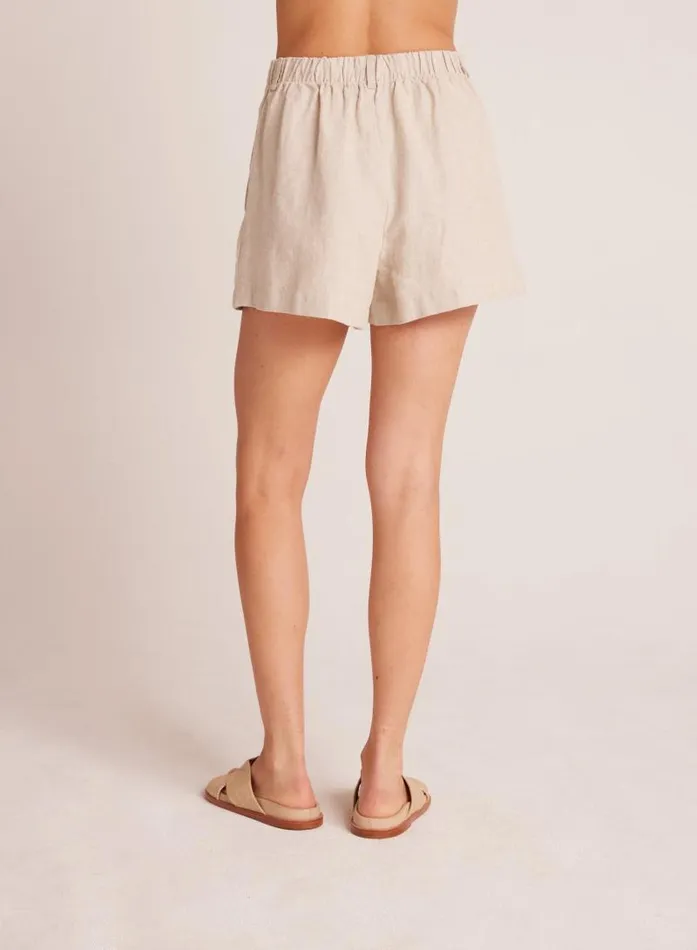 Pleat Front Trouser Short 8211 Linen Sand Women Bella Dahl Shorts Pleat Front Trouser Short 8211 Linen Sand Women Bella Dahl Shorts