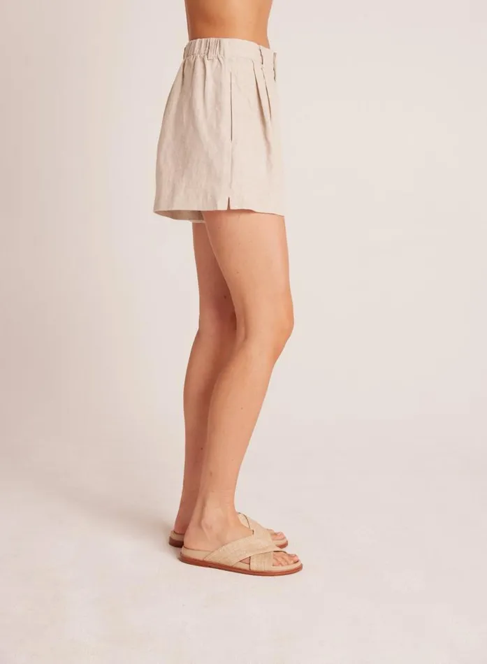 Pleat Front Trouser Short 8211 Linen Sand Women Bella Dahl Shorts Pleat Front Trouser Short 8211 Linen Sand Women Bella Dahl Shorts