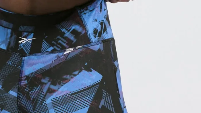 Plus Size 1X4X Womens Reebok Meet You There Printed Leggings Black White