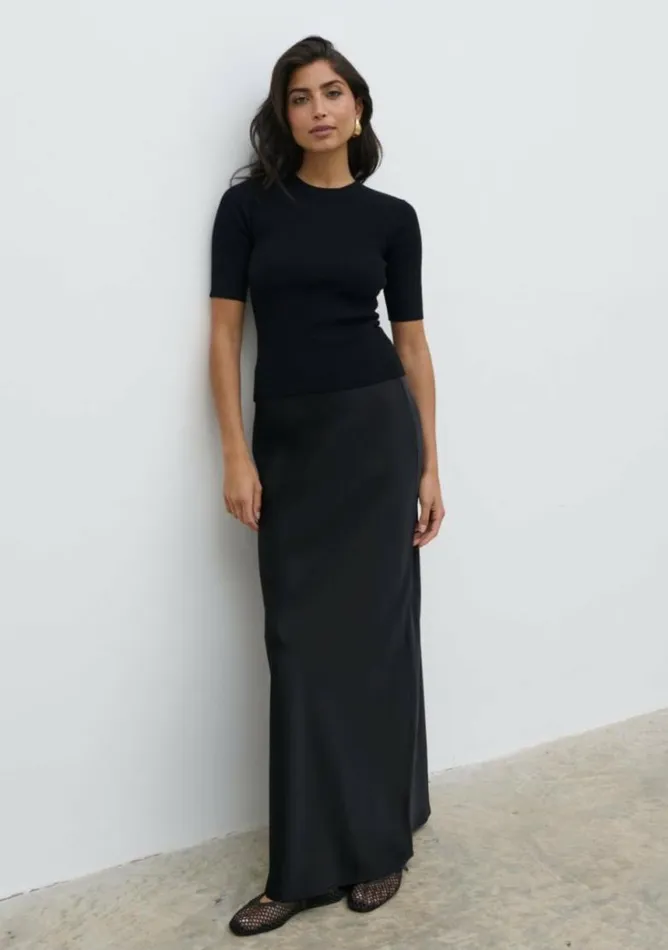 Pretty Lavish Bottoms Women Breya Maxi Skirt Black