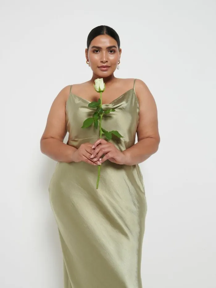Pretty Lavish Bridesmaid Dresses Women Keisha Maxi Bridesmaid Dress Curve Olive