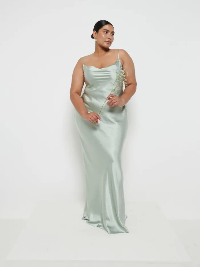 Pretty Lavish Bridesmaid Dresses Women Keisha Maxi Bridesmaid Dress Curve Sage Pretty Lavish Bridesmaid Dresses Women Keisha Maxi Bridesmaid Dress Curve Sage