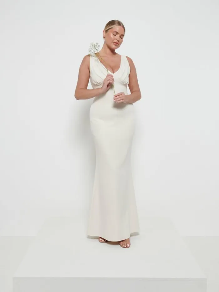 Pretty Lavish Crepe Bridesmaid Dresses Women Esmee Crepe Maxi Bridesmaid Dress Champagne