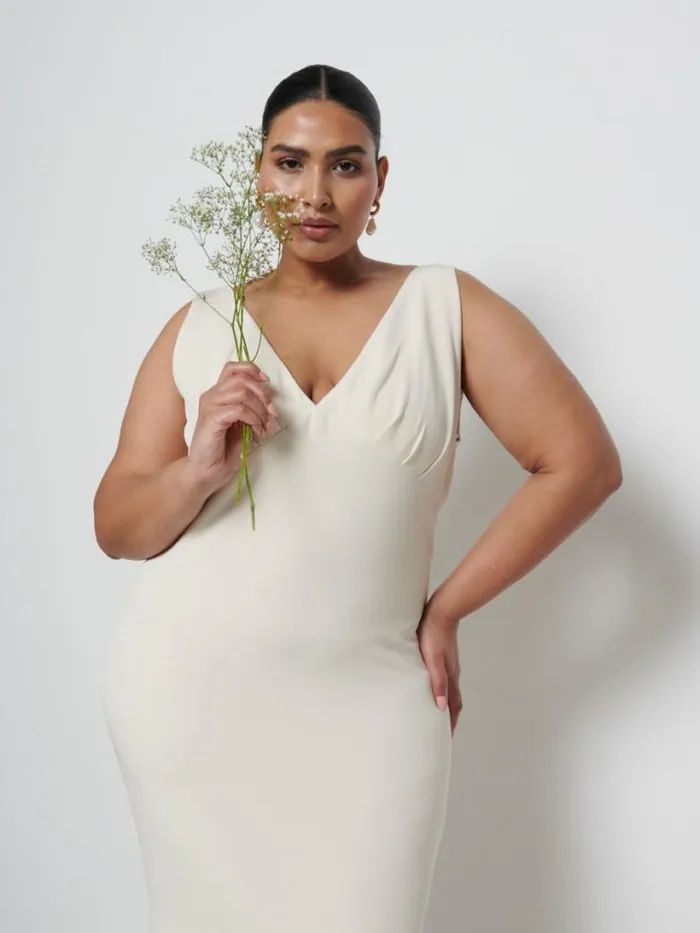 Pretty Lavish Crepe Bridesmaid Dresses Women Esmee Crepe Maxi Bridesmaid Dress Curve Champagne