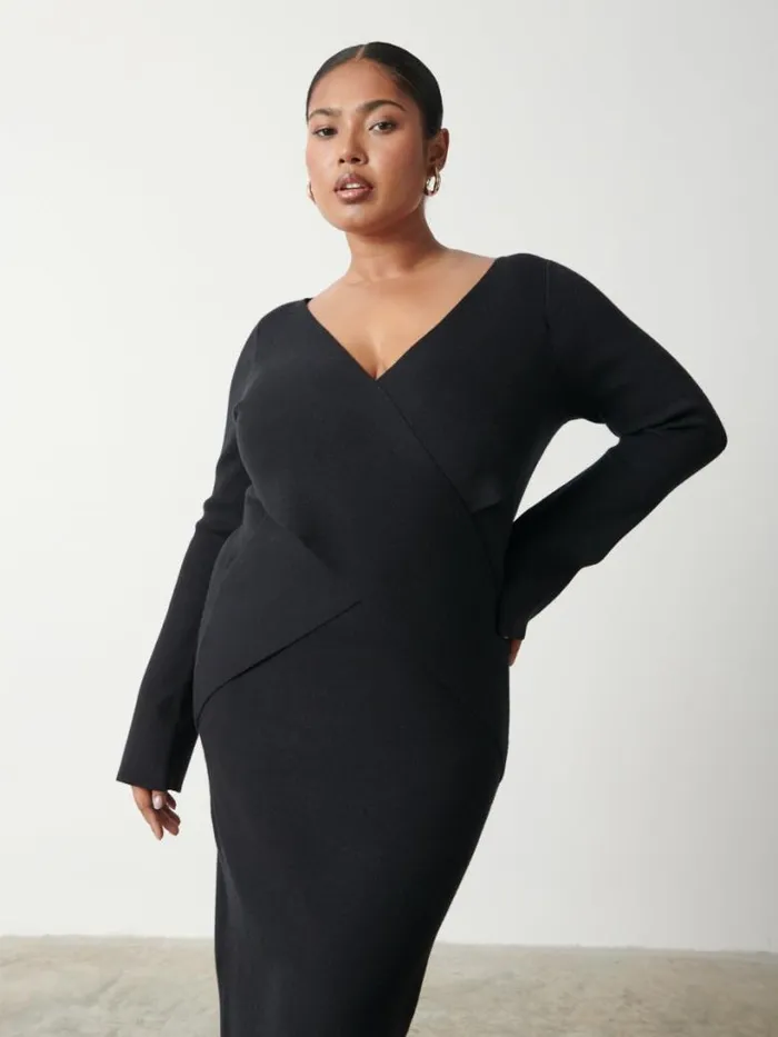Pretty Lavish Curve Women Jacklin Wrap Midaxi Dress Curve Black