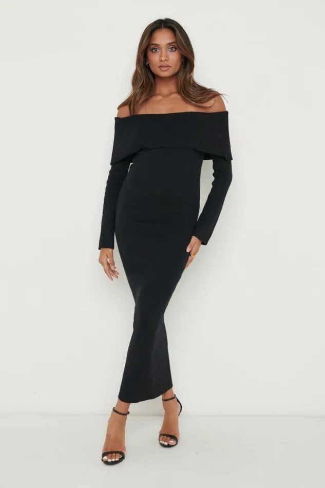 Pretty Lavish Curve Women Soreya Bardot Knit Dress Black