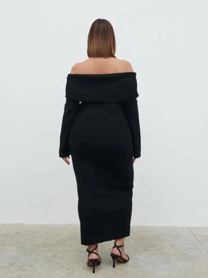 Pretty Lavish Curve Women Soreya Bardot Knit Dress Black