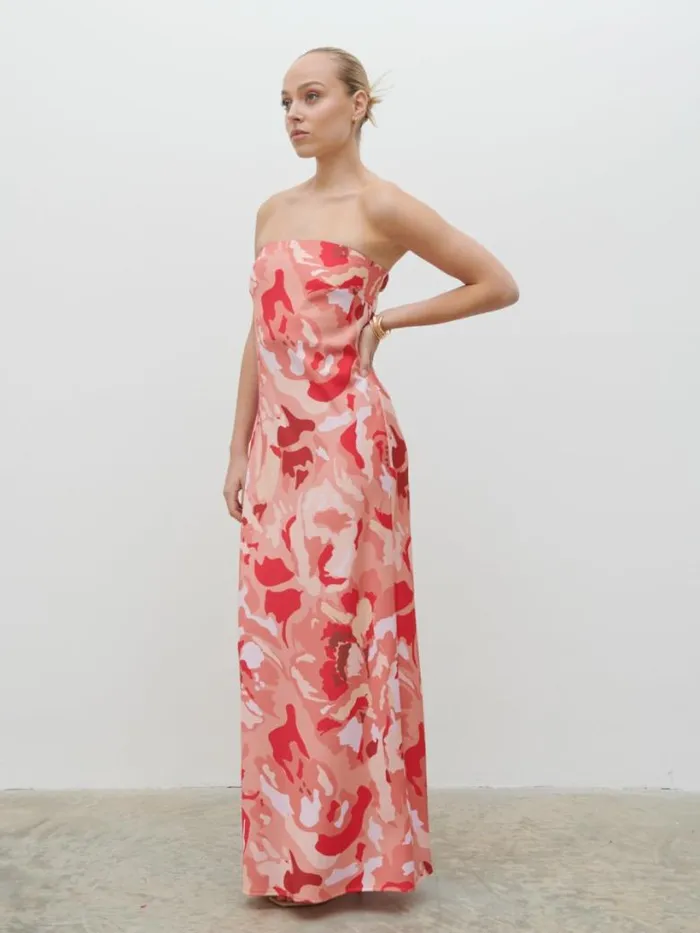 Pretty Lavish Dresses Women Heather Bandeau Maxi Dress Abstract Multi Floral