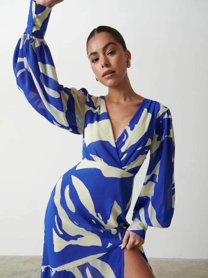Pretty Lavish Dresses Women Lilianna Backless Balloon Sleeve Printed Dress Blue Abstract